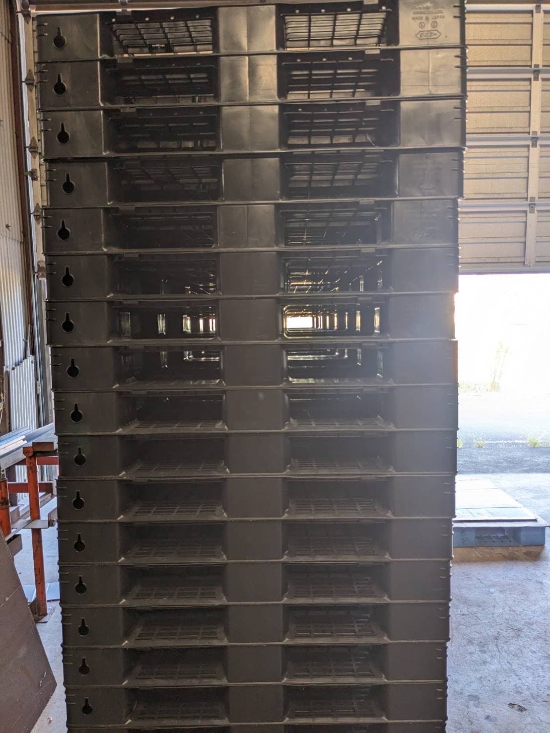 中古 プラスチックパレット